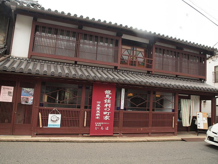 P8289213