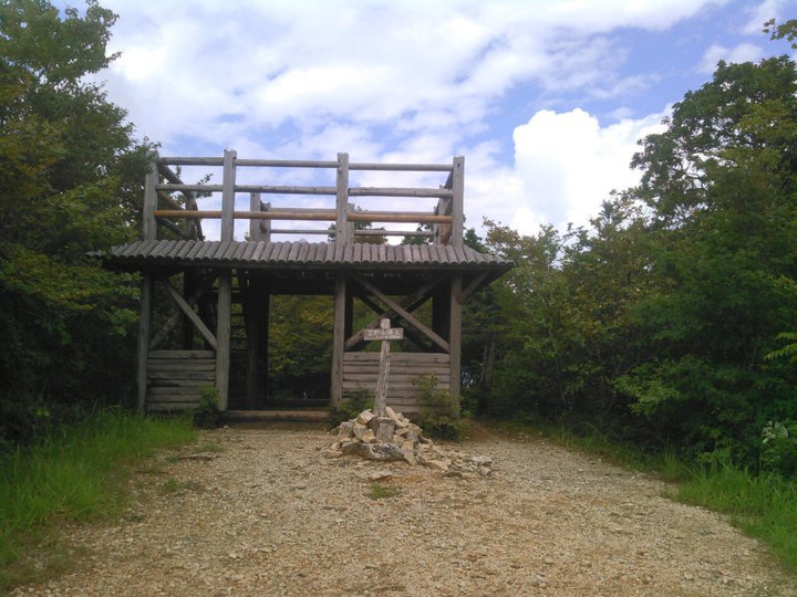 11926416_160046544331596_1154633897